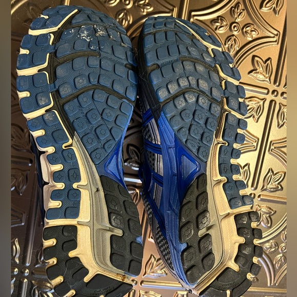 Brooks GTS Adrenaline 17. Running Shoes in Black and Blue size 14 wide. Men’s - Picture 7 of 10